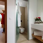 Aloe Boutique Powered By Anissa 4*