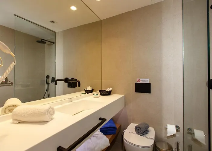 Aloe Boutique Powered By Anissa